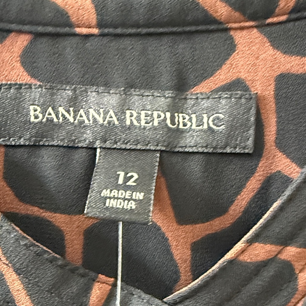 Banana Republic Black and Brown Long Sleeve Dress - Picture 3 of 7